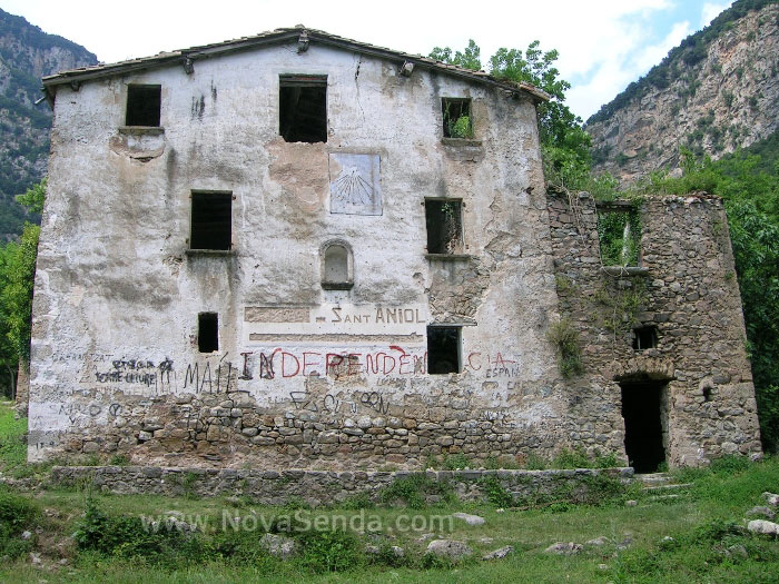 Refugio de Sant Aniol d'Aguja - La Garrotxa - Girona